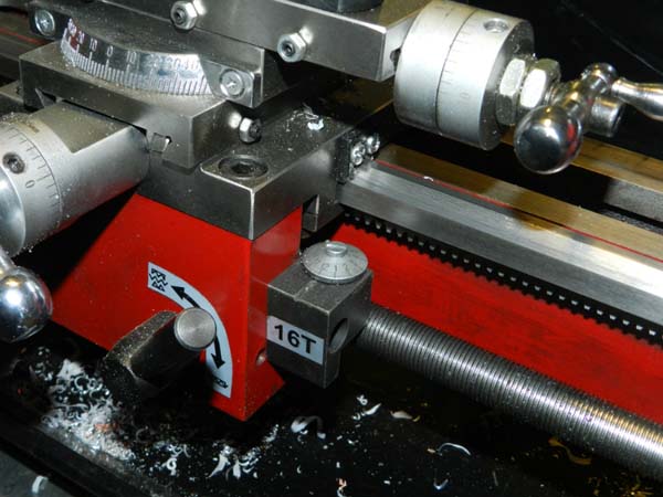 СТМН-550 Фото резьбоуказателя токарного верстата